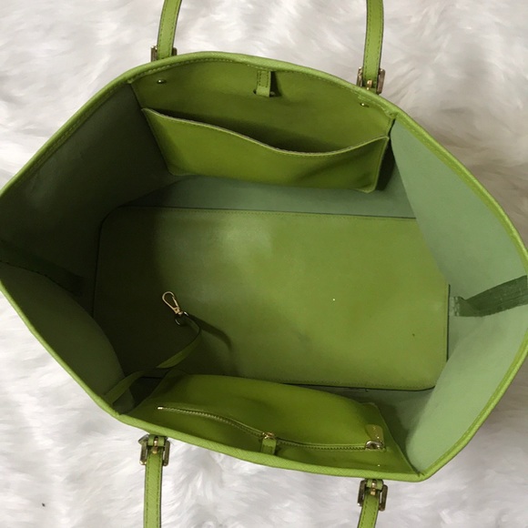 SOLD EBAY Michael Kors Jet Set Travel Tote Green - Picture 3 of 5